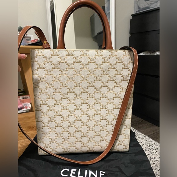 Celine Triomphe Small Vertical Cabas Bag - Picture 5 of 10
